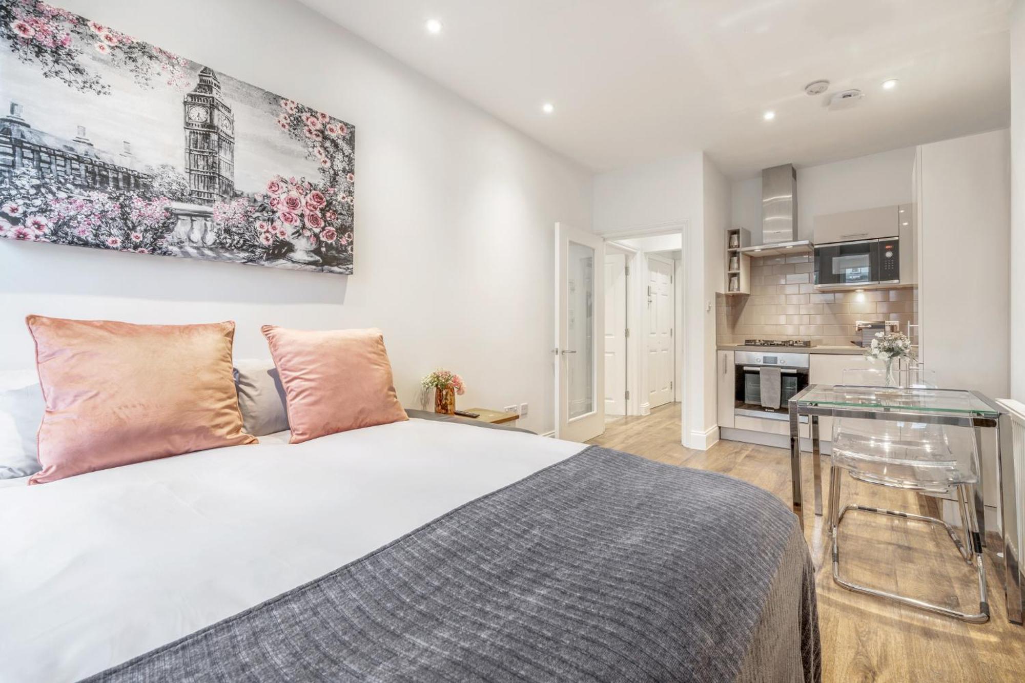 Bright & Modern 2-Bed Notting Hill Apartment Londra Exterior foto