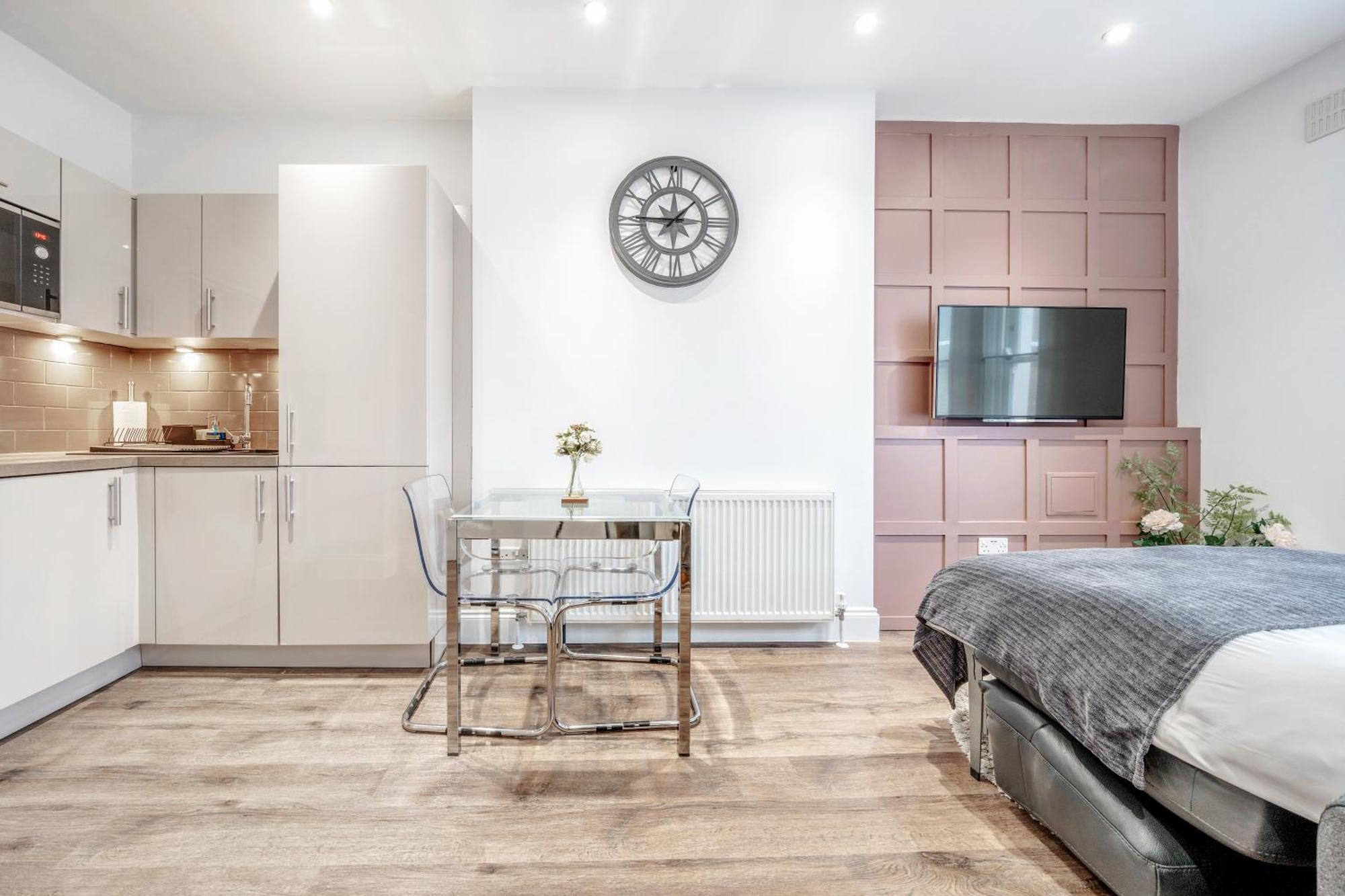 Bright & Modern 2-Bed Notting Hill Apartment Londra Exterior foto