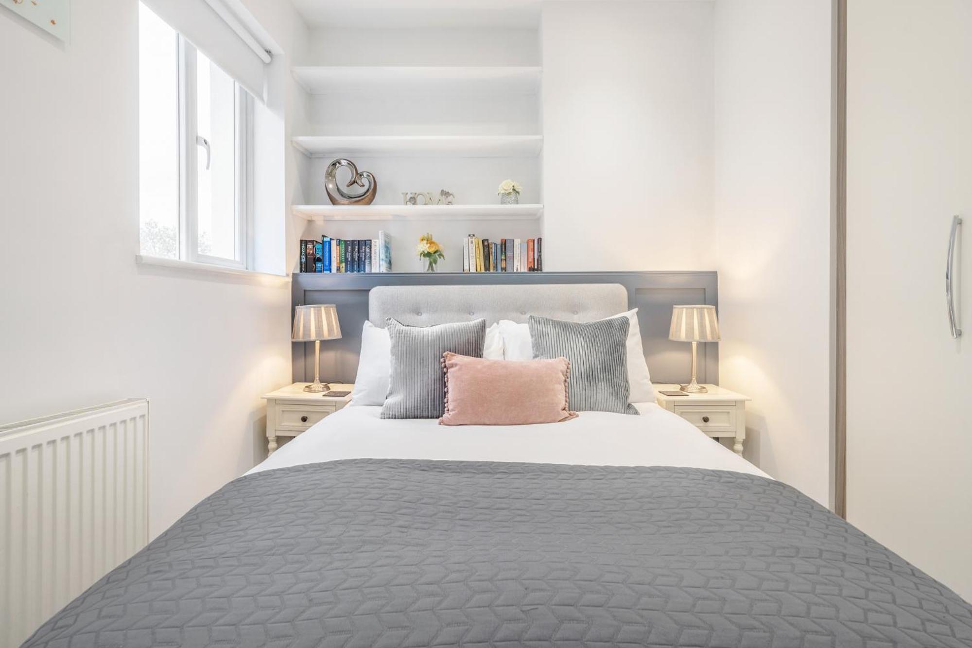 Bright & Modern 2-Bed Notting Hill Apartment Londra Exterior foto