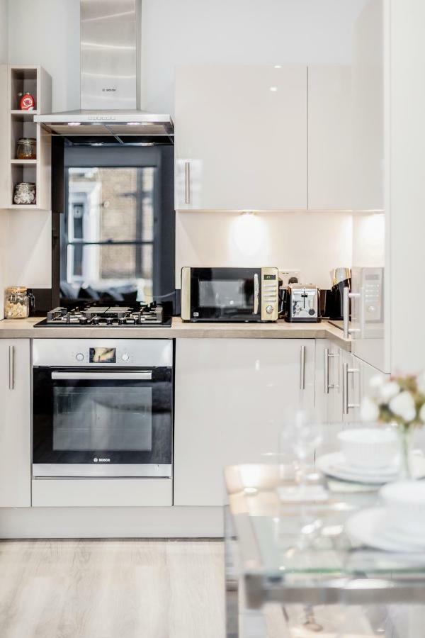 Bright & Modern 2-Bed Notting Hill Apartment Londra Exterior foto