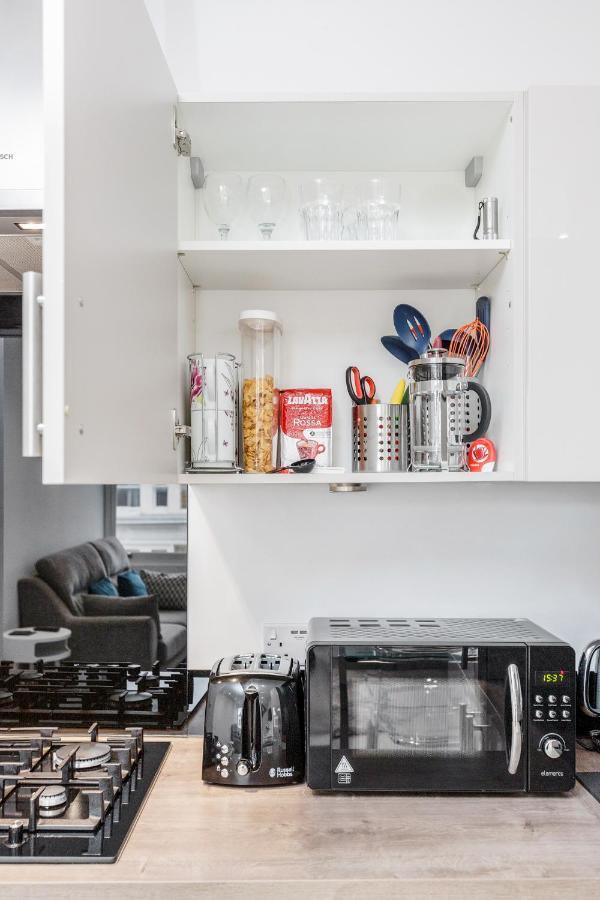 Bright & Modern 2-Bed Notting Hill Apartment Londra Exterior foto